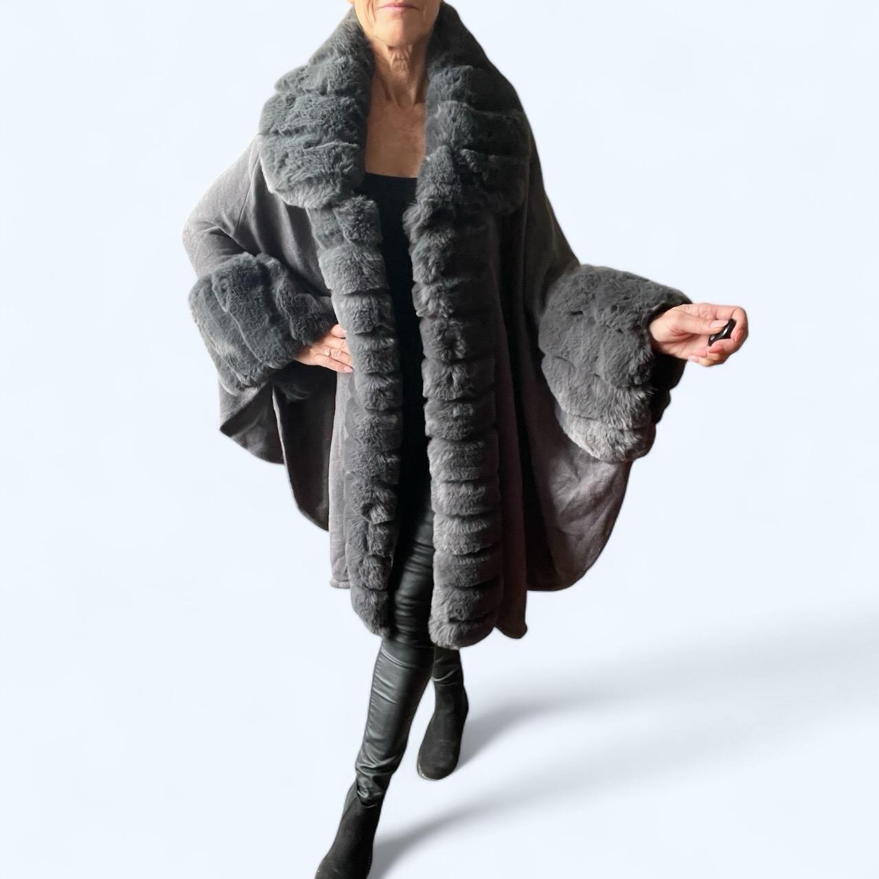 Dark Grey Thick Faux Fur Trimmed Poncho