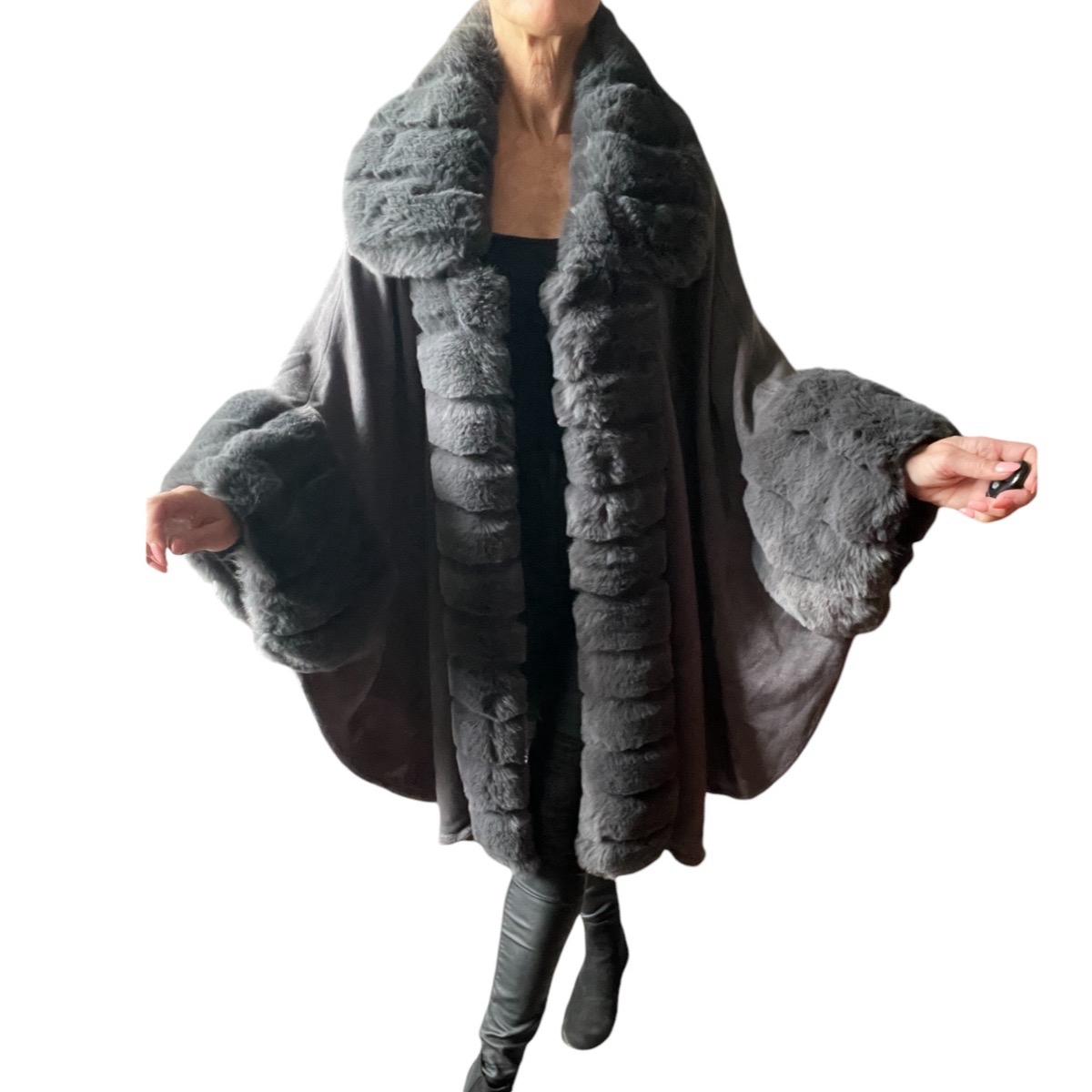 Dark Grey Thick Faux Fur Trimmed Poncho